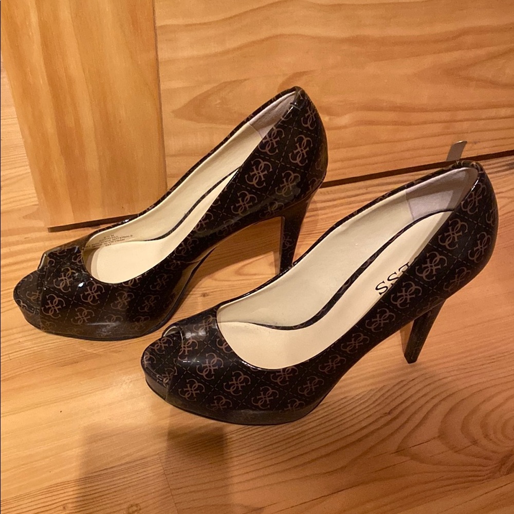 Guess Logo open toe heels